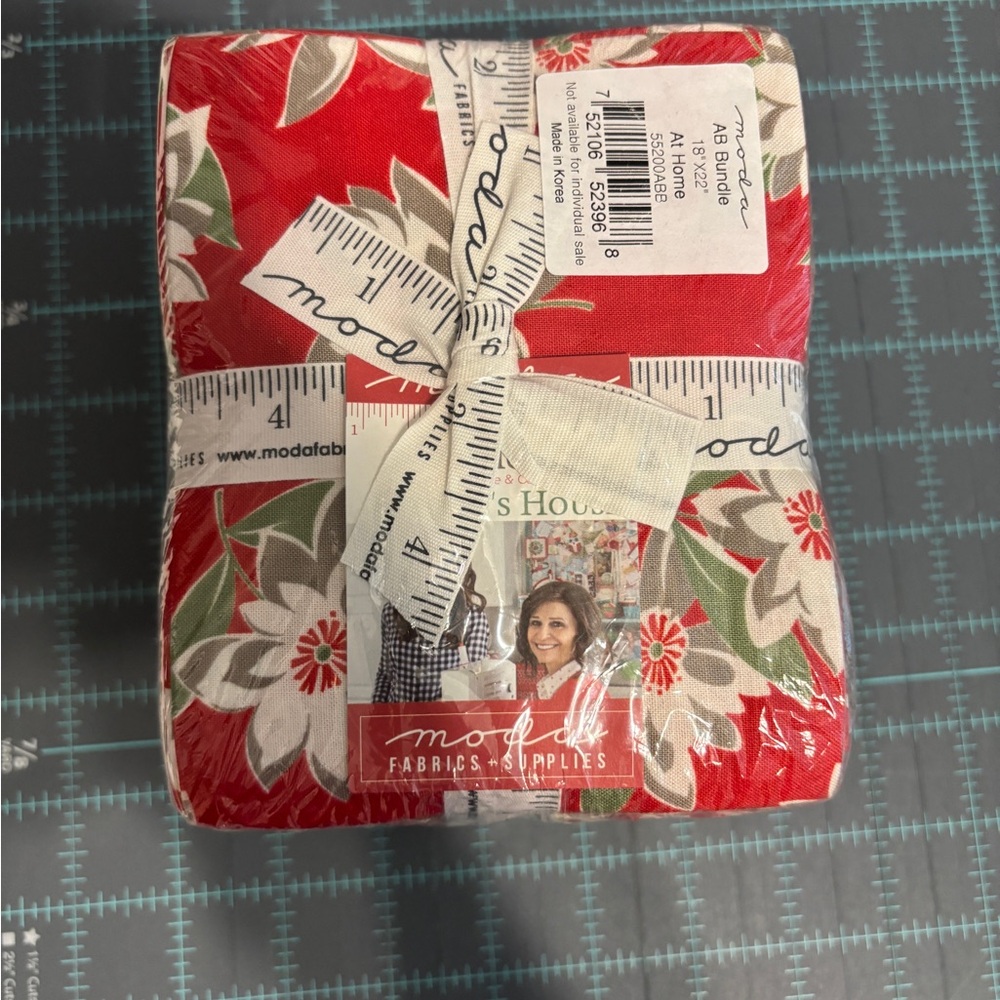 Bonnie and Camille At Home fat quarter bundle